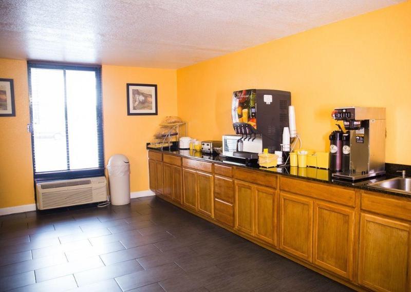 Red Roof Inn Mobile - Midtown Extérieur photo